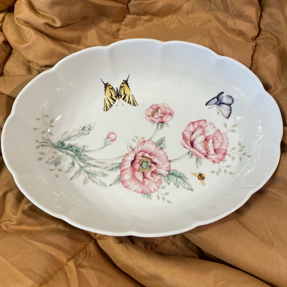 Lenox Butterfly Meadow Oval Serving Platter Scalloped Bowl 13.75” x 9.75 - Picture 3 of 5